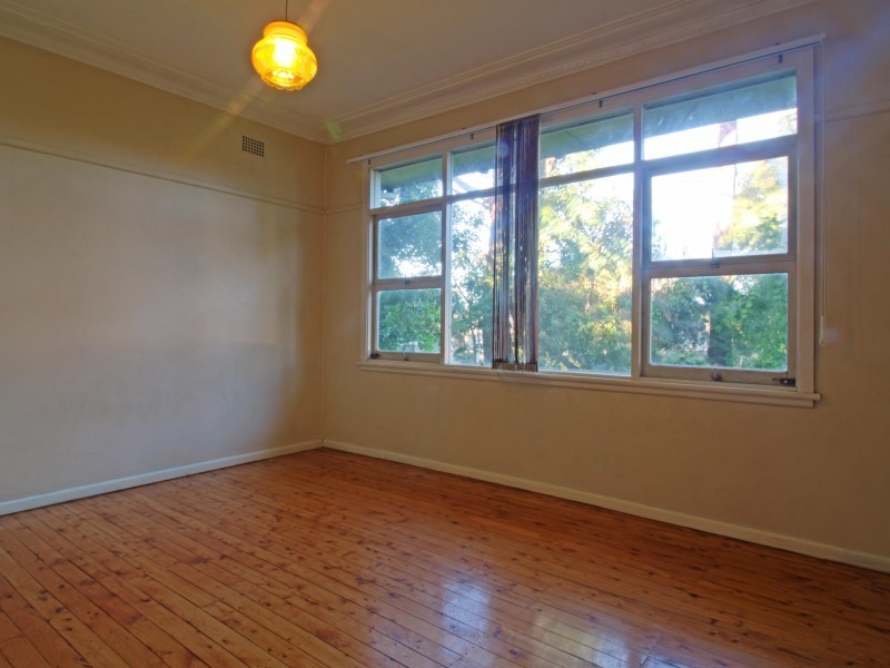 8 England Street, Wollongong NSW 2500