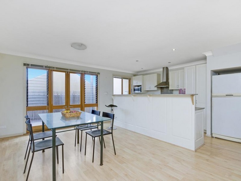 11/24-28 Fisher Street, Wollongong NSW 2500