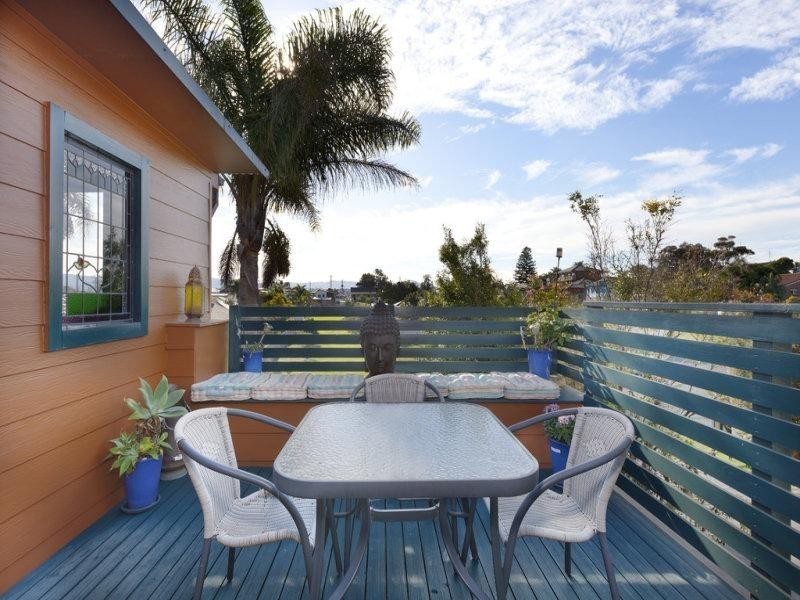 22 Illowra Parkway, Primbee NSW 2502