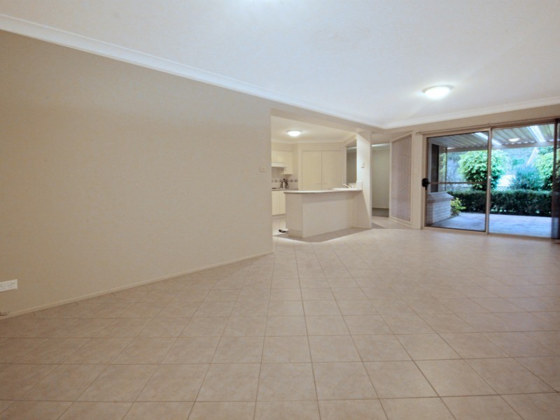 69 Darragh Drive, Figtree NSW 2525