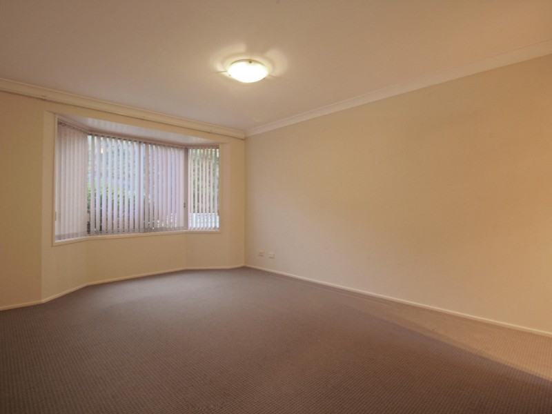 69 Darragh Drive, Figtree NSW 2525