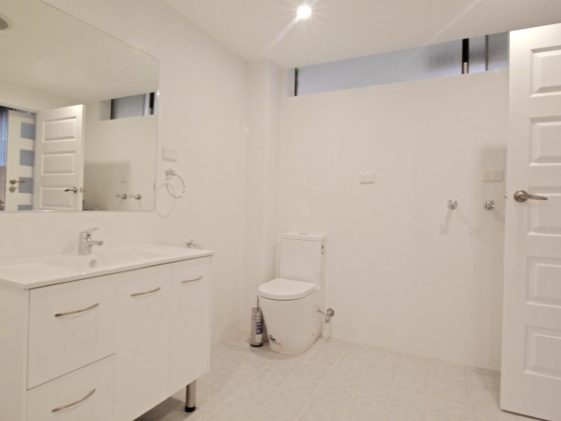 3/57 New Dapto Road, Wollongong NSW 2500