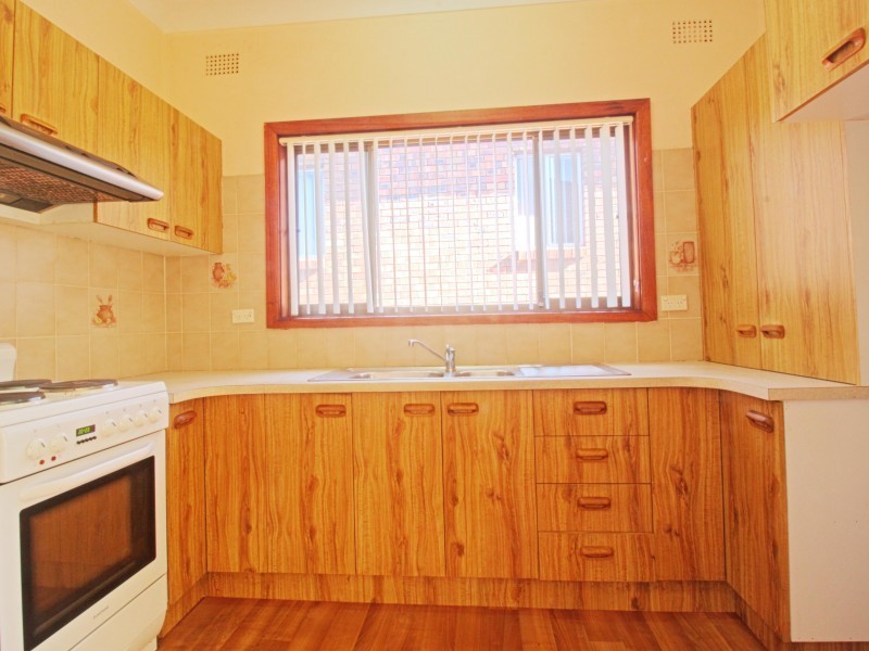 77 Robertson Street, Port Kembla NSW 2505