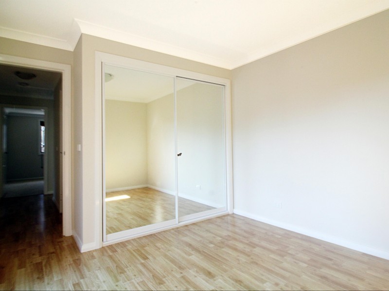 4/21 John Street, Balgownie NSW 2519