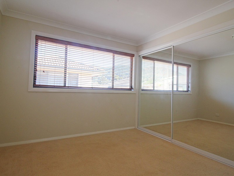 4/21 John Street, Balgownie NSW 2519