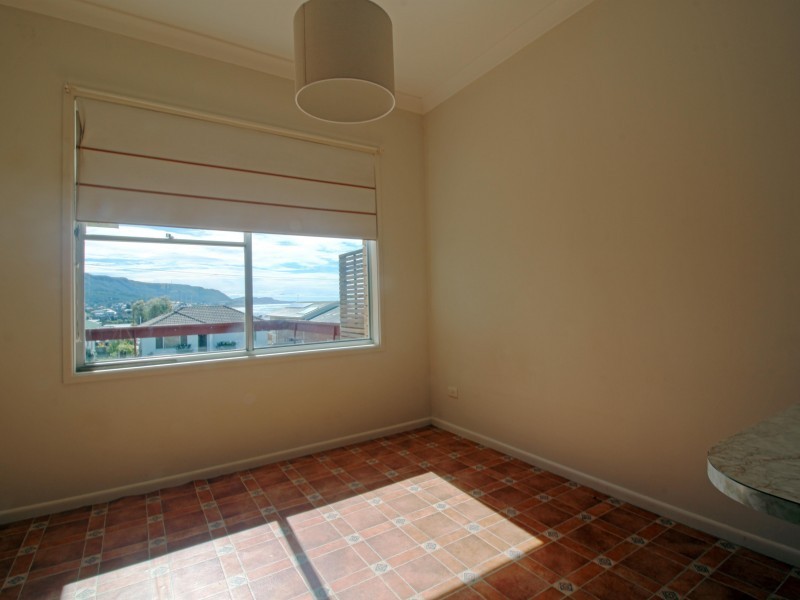 23 Somerville Street, Bulli NSW 2516