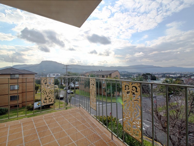 8/13 Keira Street, Wollongong NSW 2500