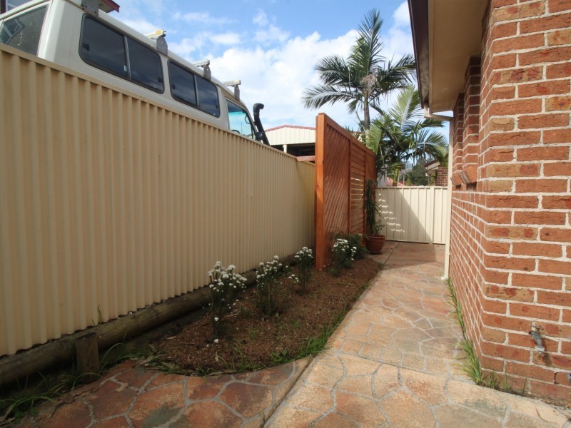 2/49 Rosemont Street, Wollongong NSW 2500