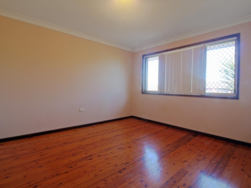 1/8 Cobblers Avenue, Figtree NSW 2525
