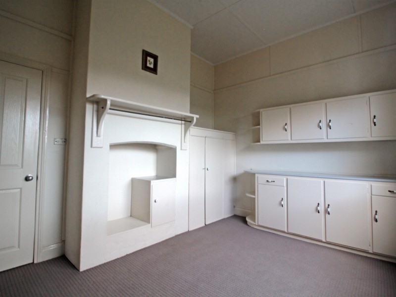 House 21 Kembla Street, Balgownie NSW 2519