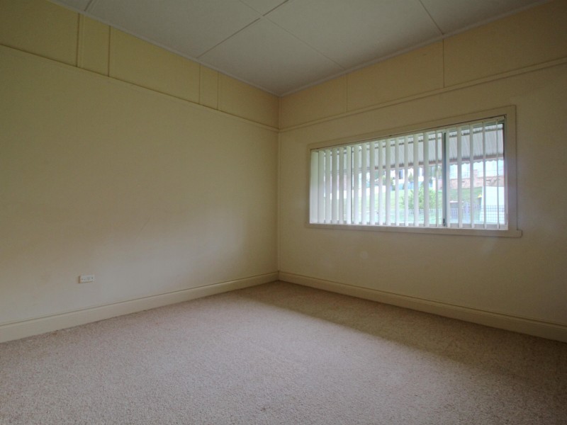 House 21 Kembla Street, Balgownie NSW 2519