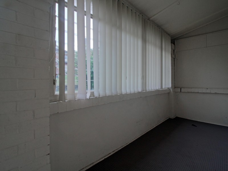 House 21 Kembla Street, Balgownie NSW 2519