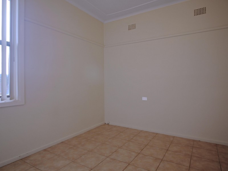 26 Essex St, Berkeley NSW 2506