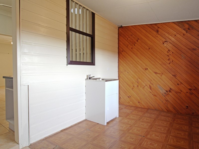 26 Essex St, Berkeley NSW 2506