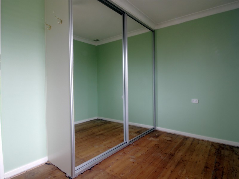 House 18 Elouera Street, Lake Illawarra NSW 2528