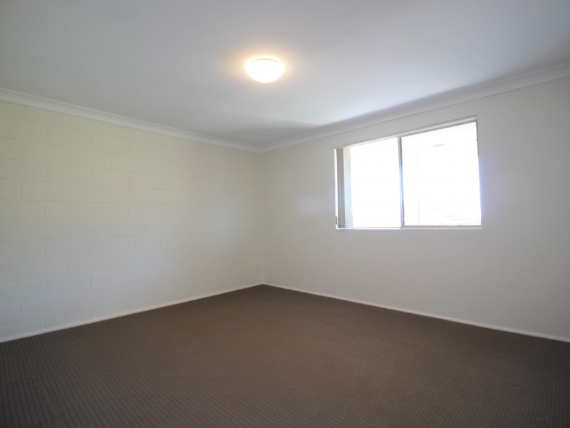 2/23 Beatus Street, Unanderra NSW 2526