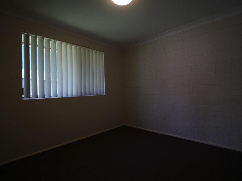 2/23 Beatus Street, Unanderra NSW 2526