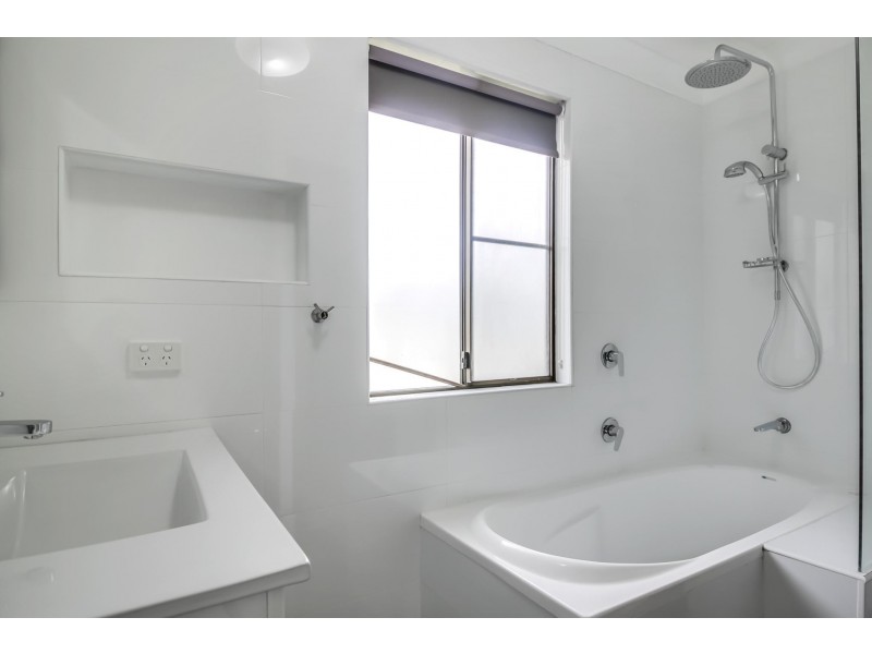 21 Townsend Street, Fairy Meadow NSW 2519
