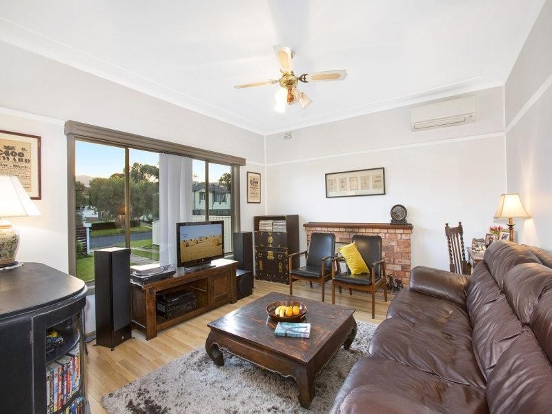 21 Townsend Street, Fairy Meadow NSW 2519
