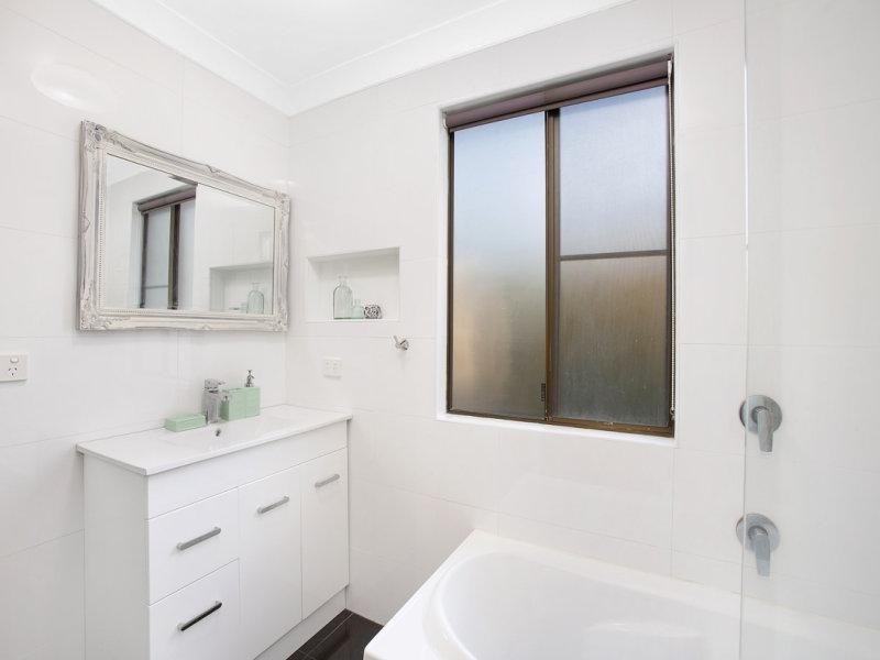 21 Townsend Street, Fairy Meadow NSW 2519