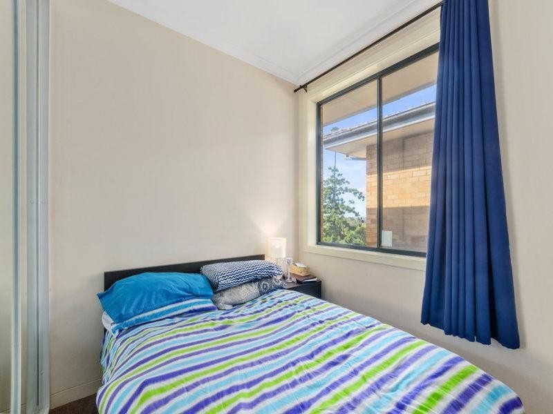 12/16 Woodlawn Avenue, Mangerton NSW 2500