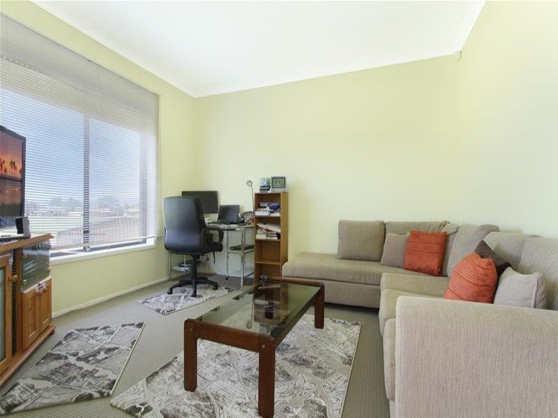 14 Burke Way, Berkeley NSW 2506