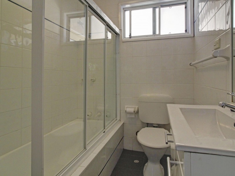 132 Lake Entrance Road, Mount Warrigal NSW 2528