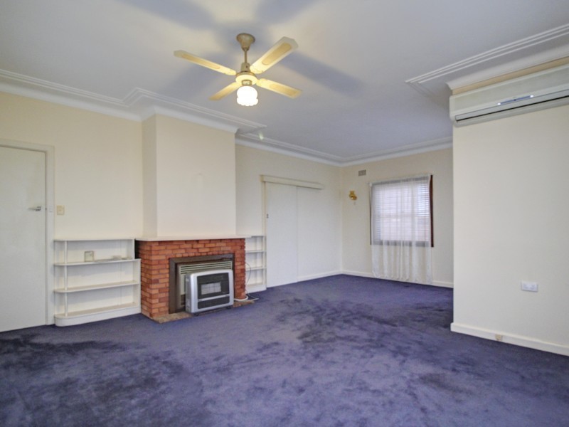 24 Robertson Street, Port Kembla NSW 2505