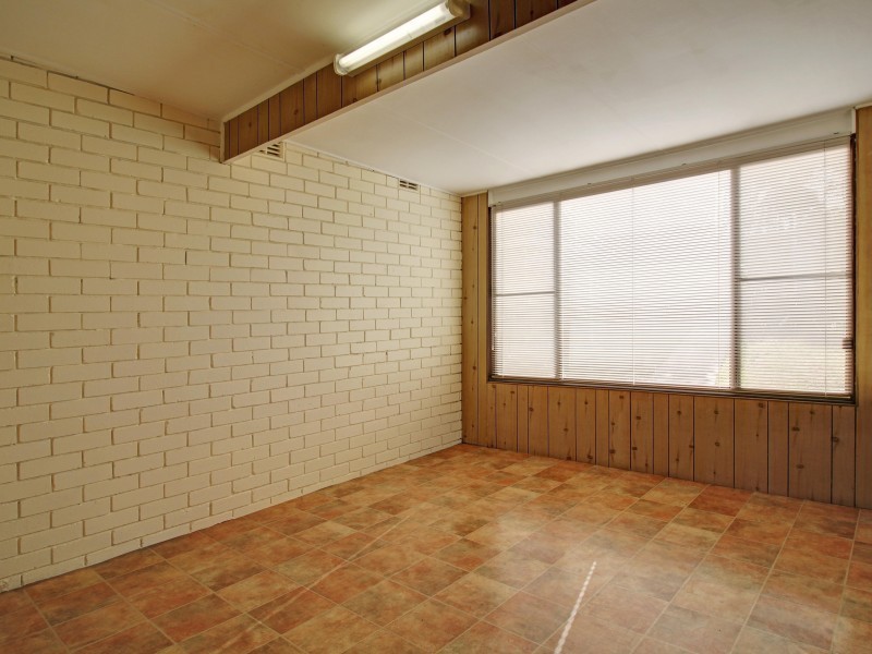 24 Robertson Street, Port Kembla NSW 2505