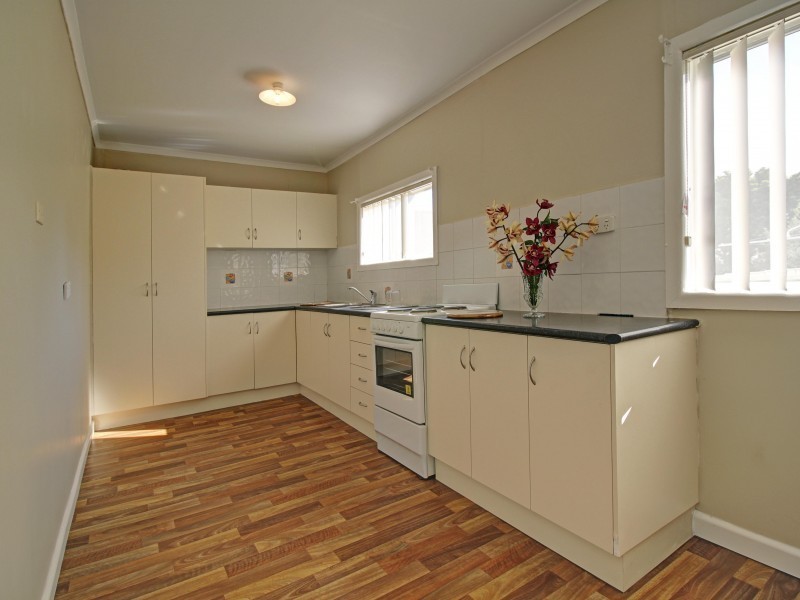 50 Dempster Street, West Wollongong NSW 2500