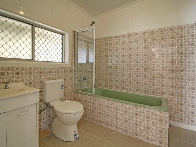 50 Dempster Street, West Wollongong NSW 2500