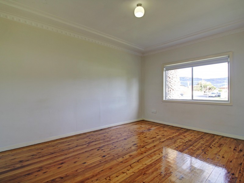 33 Donald Street, Fairy Meadow NSW 2519