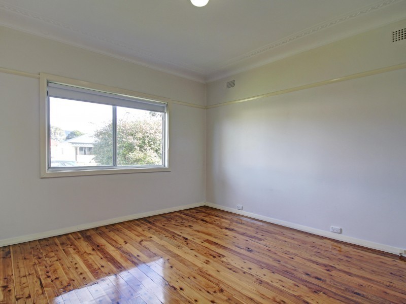 33 Donald Street, Fairy Meadow NSW 2519