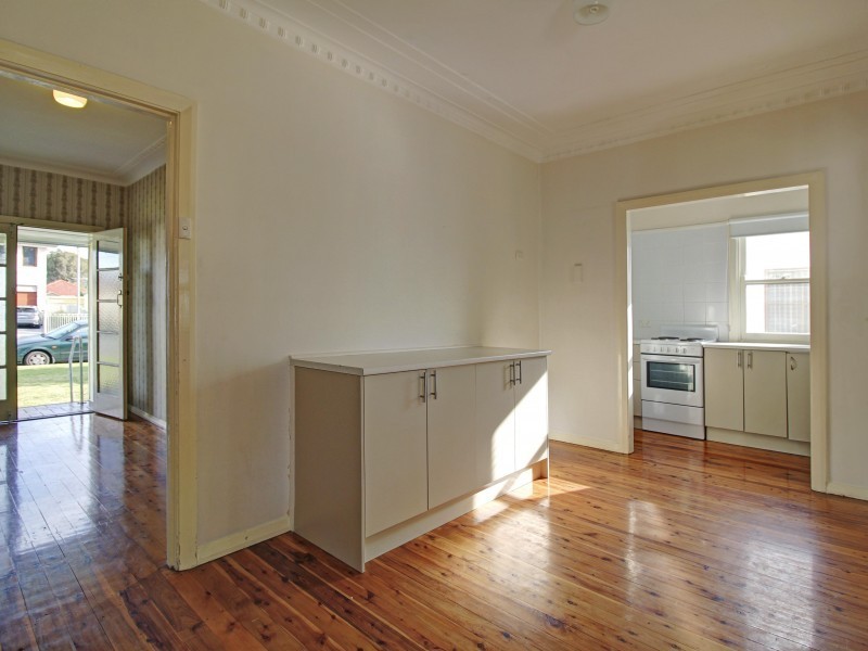 33 Donald Street, Fairy Meadow NSW 2519