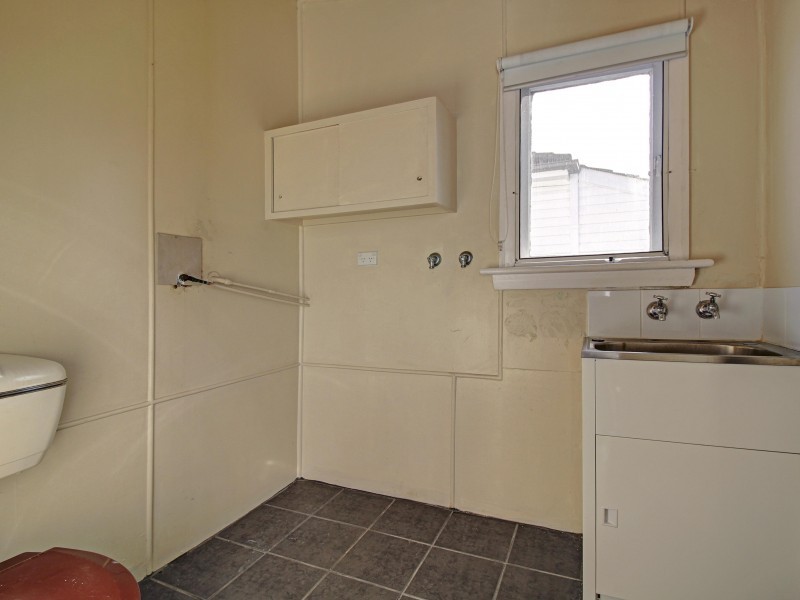 33 Donald Street, Fairy Meadow NSW 2519