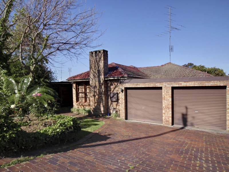 35 Tresnan Street, Unanderra NSW 2526