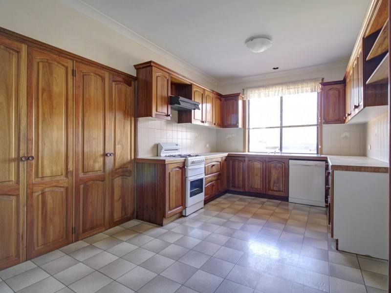 35 Tresnan Street, Unanderra NSW 2526
