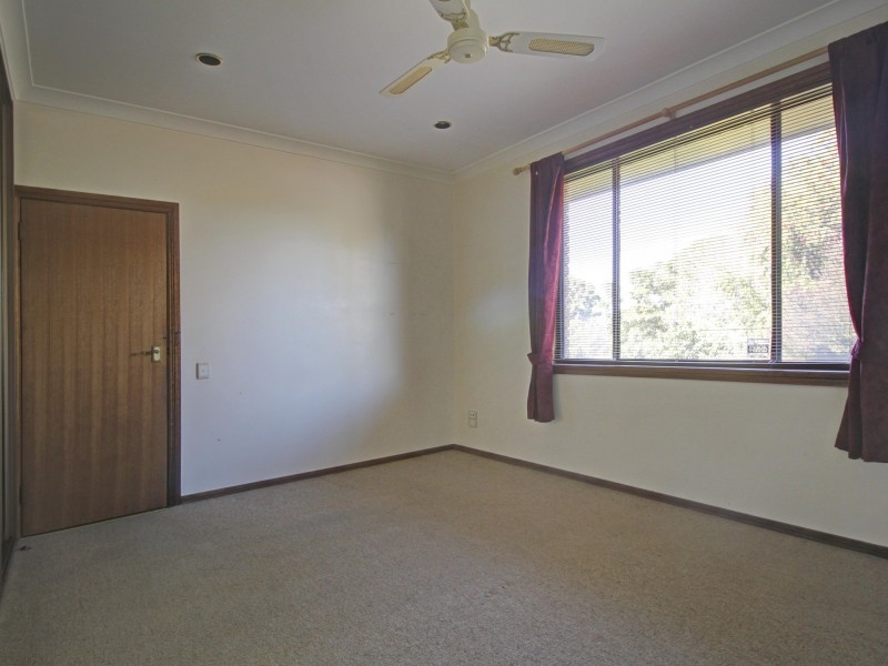 35 Tresnan Street, Unanderra NSW 2526