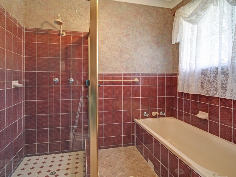 39A Hopewood Crescent, Fairy Meadow NSW 2519