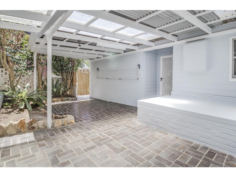 26 Mangerton Road, Wollongong NSW 2500