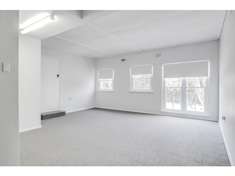 26 Mangerton Road, Wollongong NSW 2500