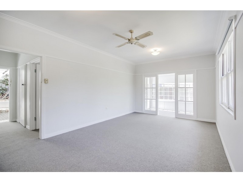 26 Mangerton Road, Wollongong NSW 2500