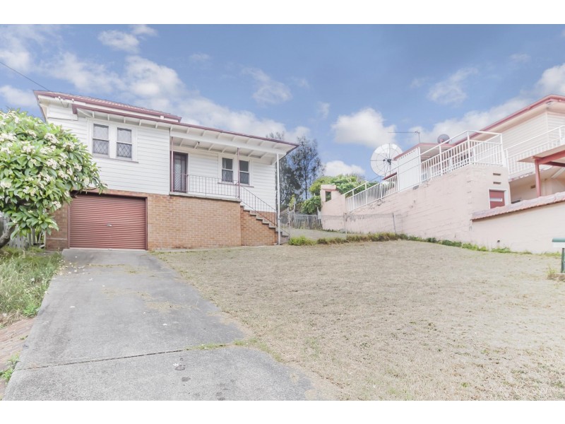 12  Malcolm Avenue, Cringila NSW 2502