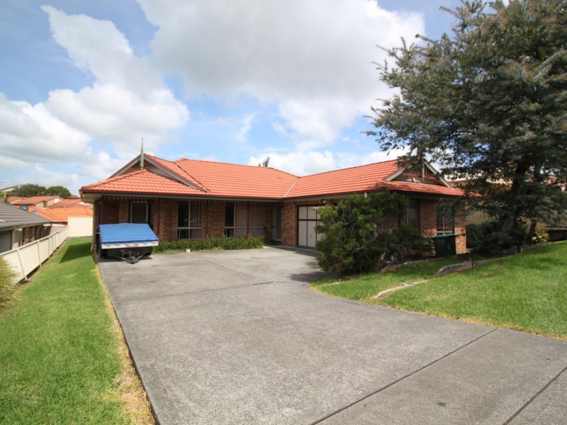 121 Glider Avenue, Blackbutt NSW 2529