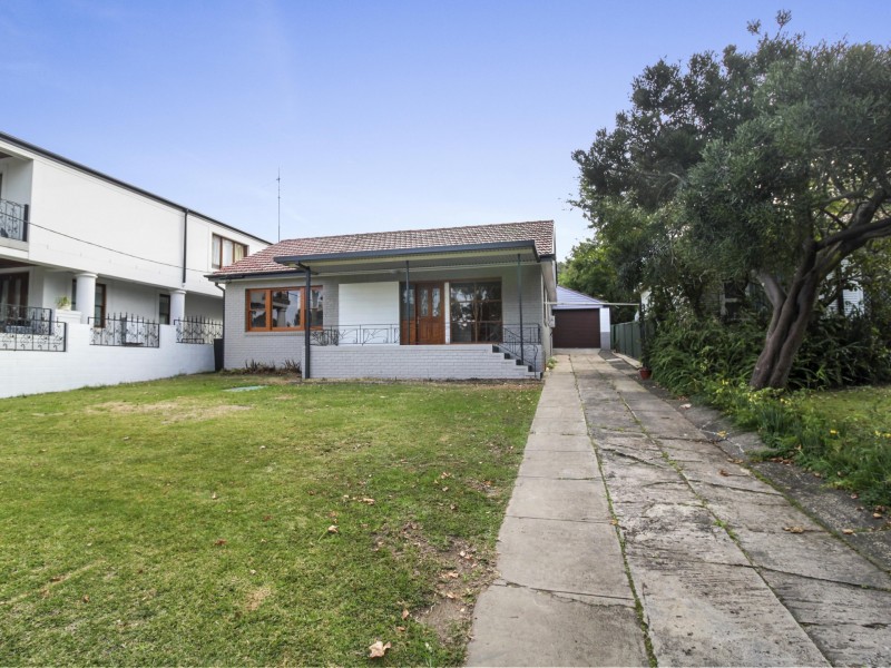12 Robsons Road, Keiraville NSW 2500