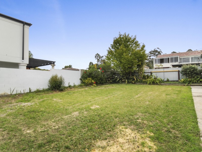 12 Robsons Road, Keiraville NSW 2500