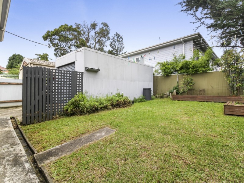 1/19  Booyong Street, West Wollongong NSW 2500