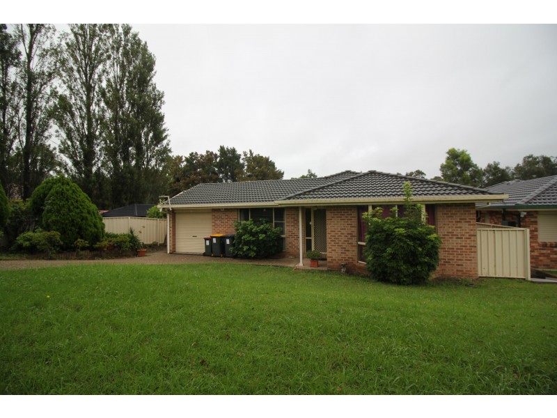 181 Gladstone Avenue, Mount Saint Thomas NSW 2500