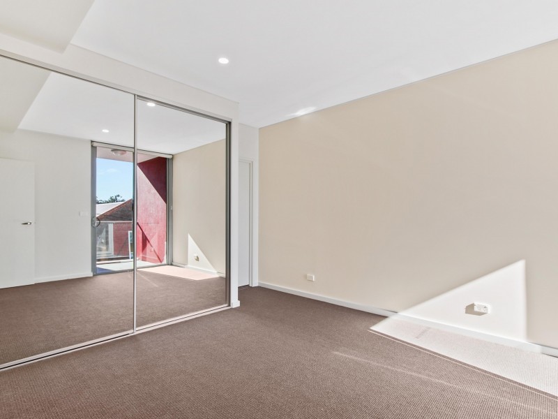 8/79 Campbell Street, Wollongong NSW 2500