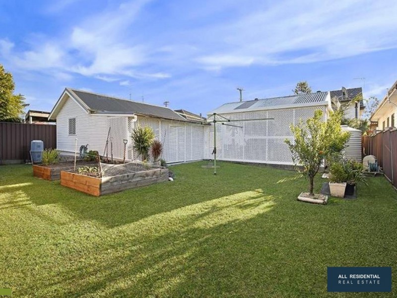 13 Sunlea Street, Dapto NSW 2530